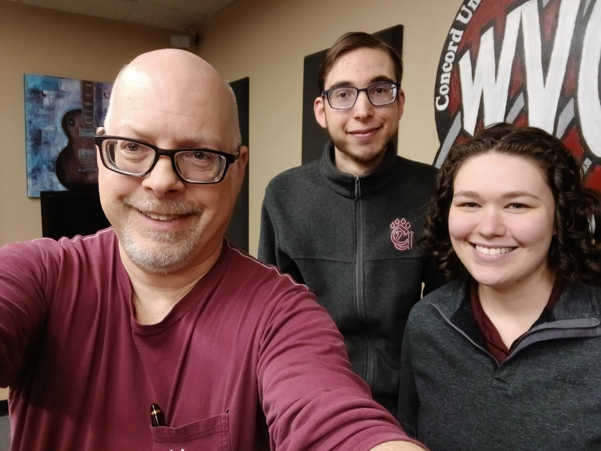 3songswvcu's tweet photo. Had a great show with Cataloging Librarian Krystal Miller! Krystal's 3: "Friday I'm in Love" (@thecure), "After Dark" (@mrkittydm), &amp; "Stay" (@deadonasunday). I played "Into the Light" (@siouxsieandtheb). We also had the debut of Joel's Hot Takes! https://t.co/jkyZdfDPXv