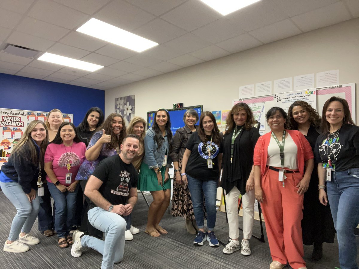 Mrs.Mili tweet media