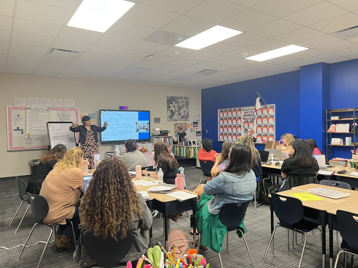 Mrs.Mili tweet media