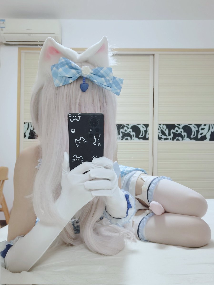 whiteblock_c's tweet photo. 主播来你床上了喵～
#男娘 #伪娘 https://t.co/5C0jXuLOZS