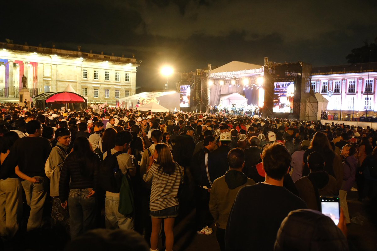 ¡GRACIAS, BOGOTÁ! 
Llenamos la Plaza de Bolívar