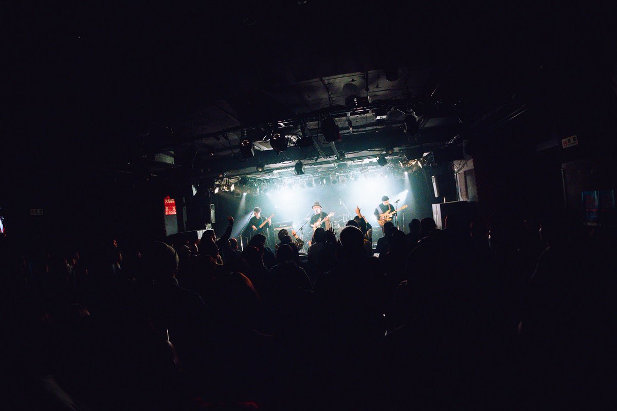 YamaokaTomotake's tweet photo. #OverlapTour Final @渋谷Spotify O-Crestありがとうございました
そして全国15ヵ所Overlap Tour無事に完遂
各地出会ってくれた再会してくれた皆さん本当にありがとうございました
また必ず
まっだまだこれからですが
次は8/22(土) #FLAMYNGSFES2026 に向けて応援よろしくね🧙🏻♀️🦩
Photo(@hiro_57p) https://t.co/fGjzI4MG0J