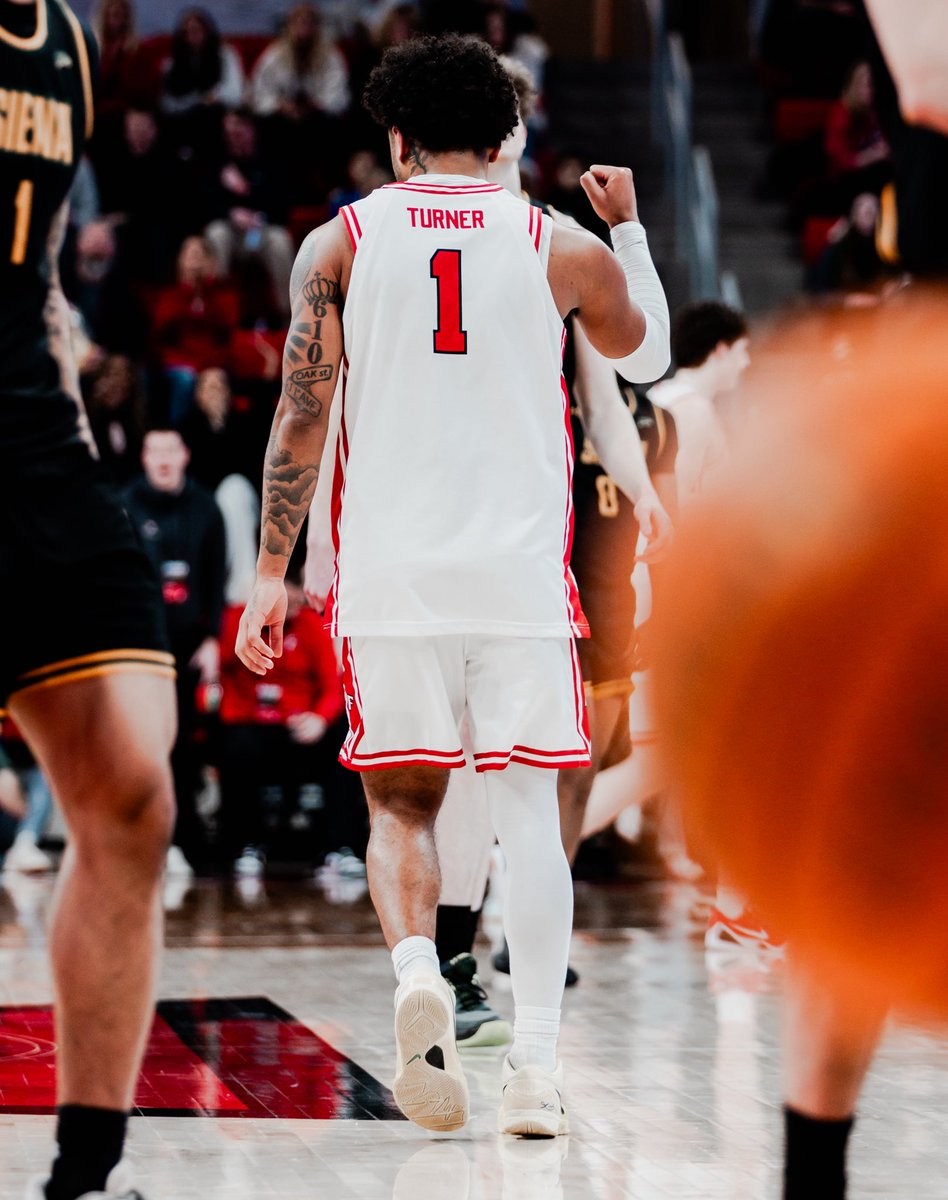 Fairfield Men’s Basketball tweet media