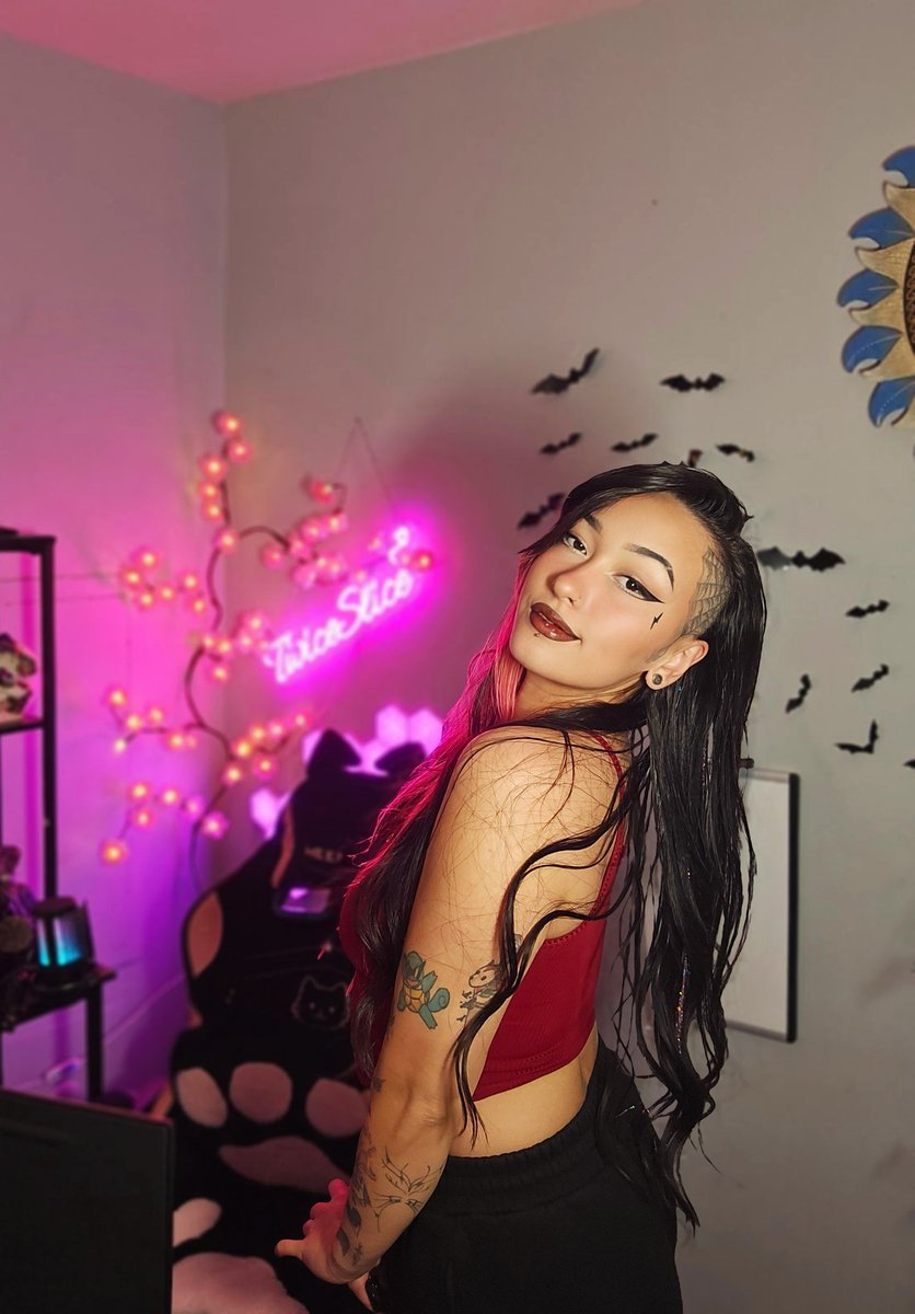 Going live!
Playing <a href="/gacha_game_/">Gacha</a> and COD 
$50 giveaway is live! Don't forget to Raid for an entry using /raid twiceslice to enter or every gifted sub or 5 votes to stack entries on <a href="/blaze_stream/">Blaze</a> !