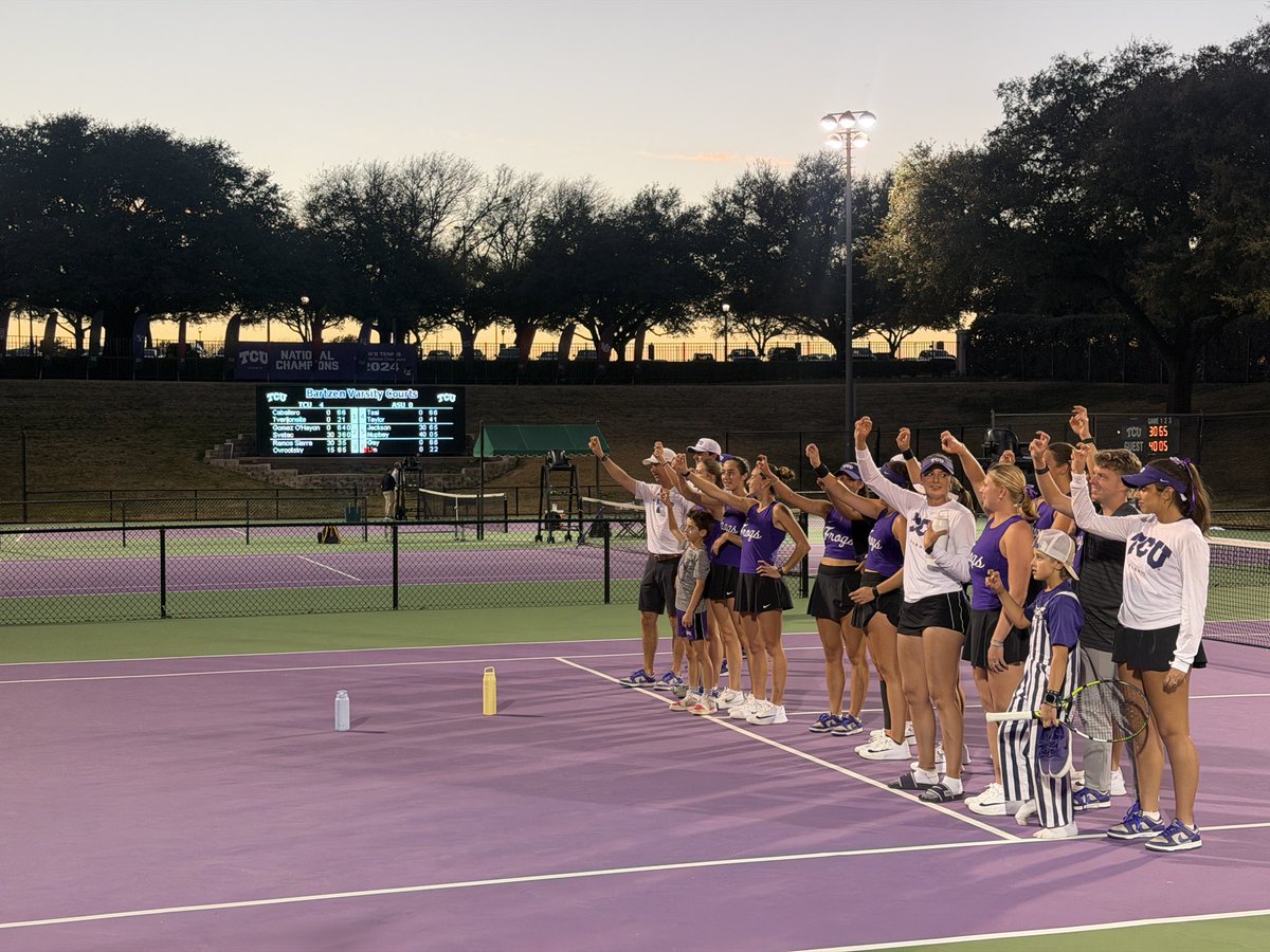 Ryan L. Peck tweet media