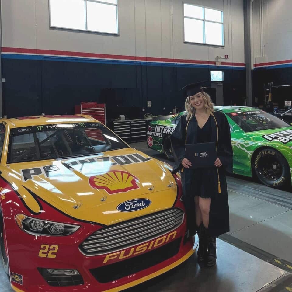 Universal Technical Institute tweet media