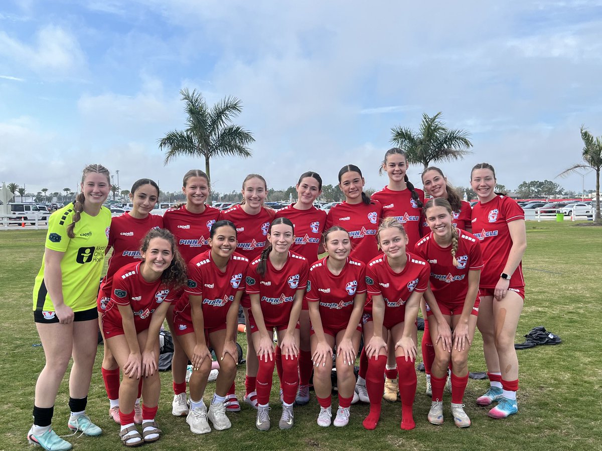 ISCgirls tweet media