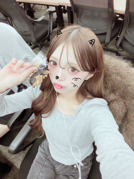 HinanoのTwitter画像31