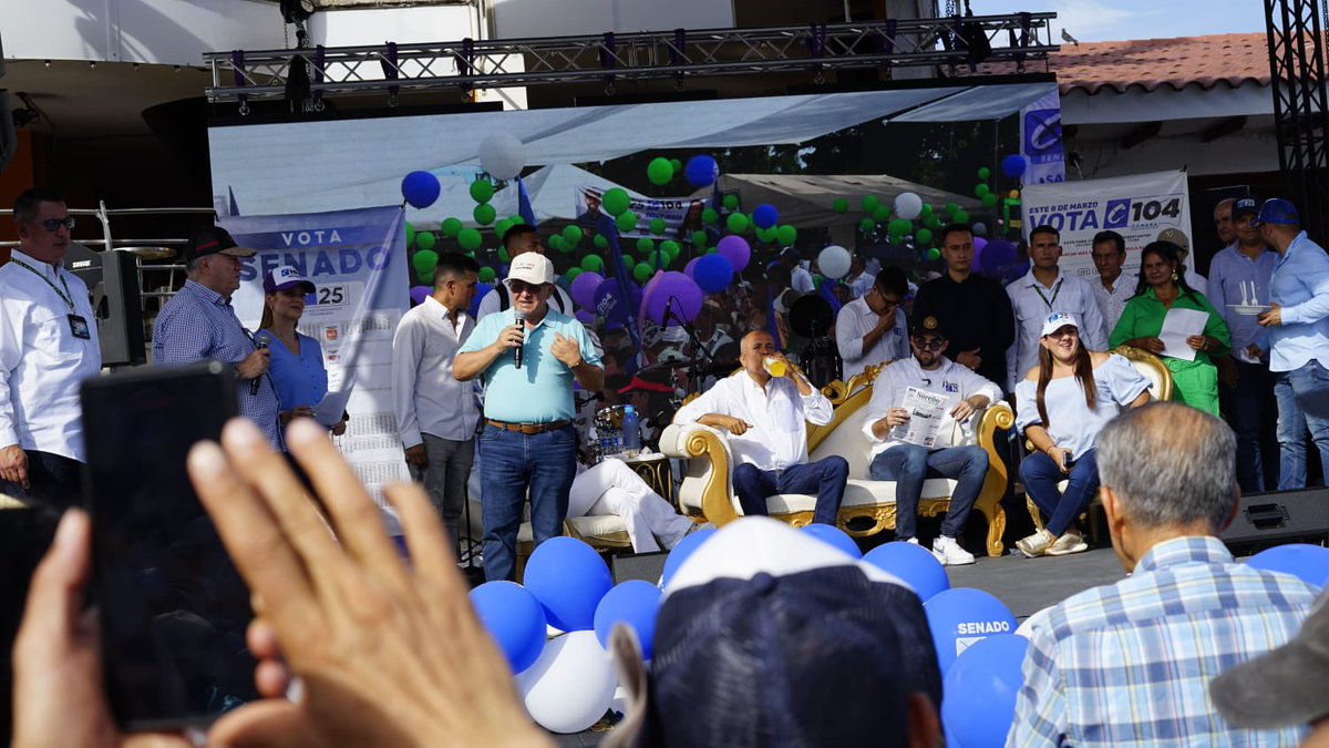 OscarBarretoTol's tweet photo. Con firmeza y convicción, Santiago Barreto Triana y el C25 al Senado representan esa política que une, construye y le devuelve seguridad y progreso al territorio. @soyconservador https://t.co/Hd9W2nvXck