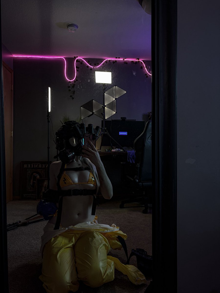 ⊹ COD gamer Em ⊹ tweet media