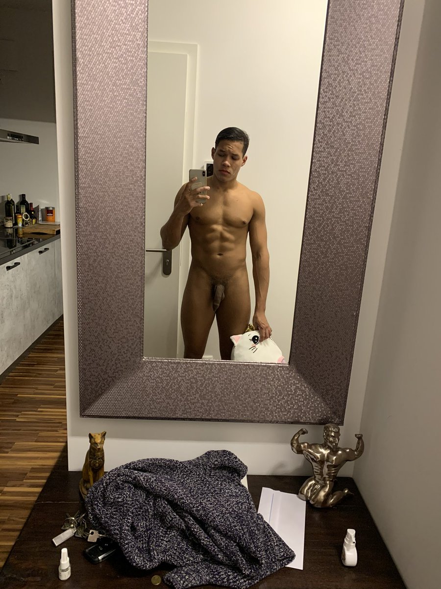 Mateogabri70491's tweet photo. El no es el santo que aparenta 🤫🤫🤫 https://t.co/n8x9MtmiYC