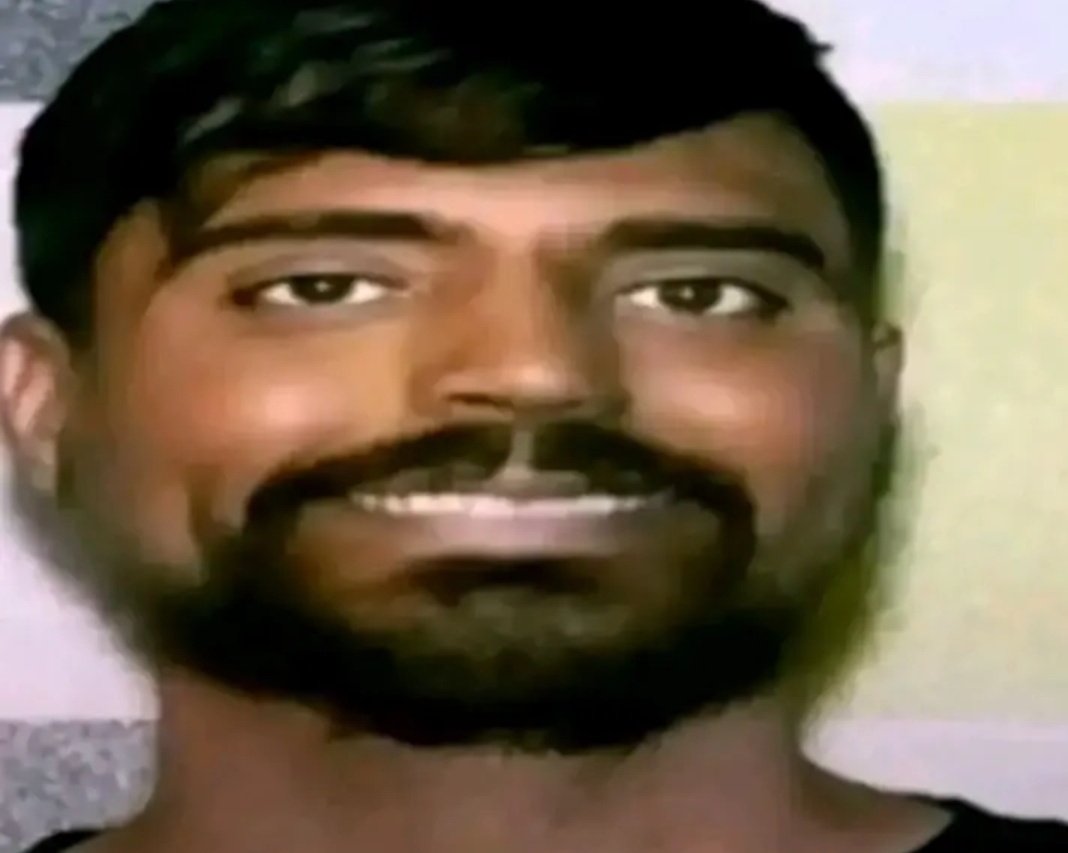 آخرین مصطفی tweet media