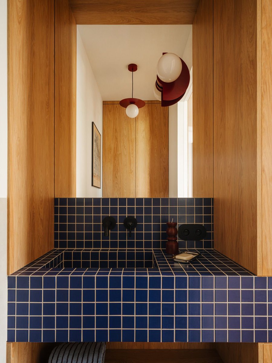 Intermood tweet media