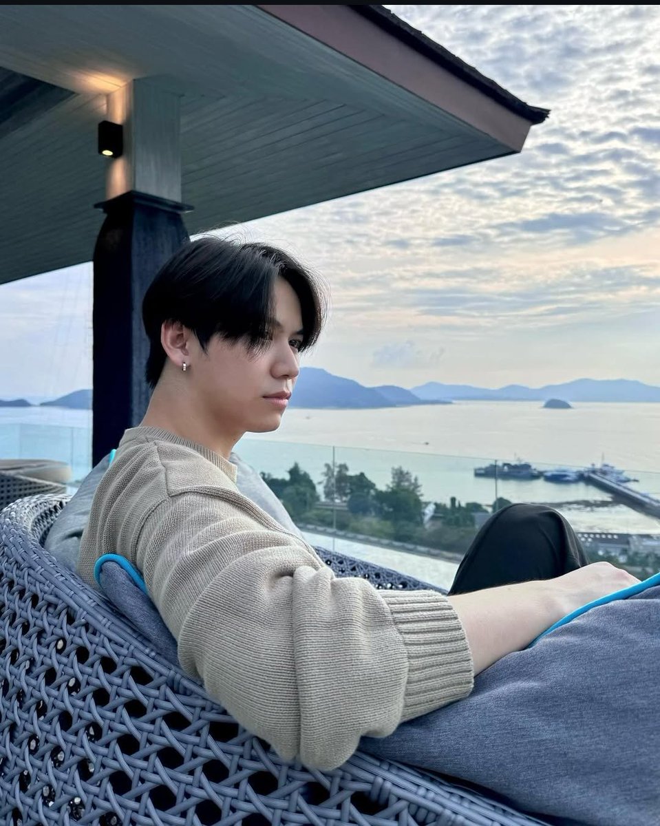 SATANG MORNING  ⛅️ ✨

✨️สวัสดีเช้าวันเสาร์ที่สดใส ใครมีแพลนไปเที่ยวไหน ก็ขอให้เดินทางปลอดภัย รถไม่ติด ชาร์จแบตให้ตัวเองให้เต็มปอดเลยนะครับ ☺️☺️

#satangks #กระปุกของสตางค์