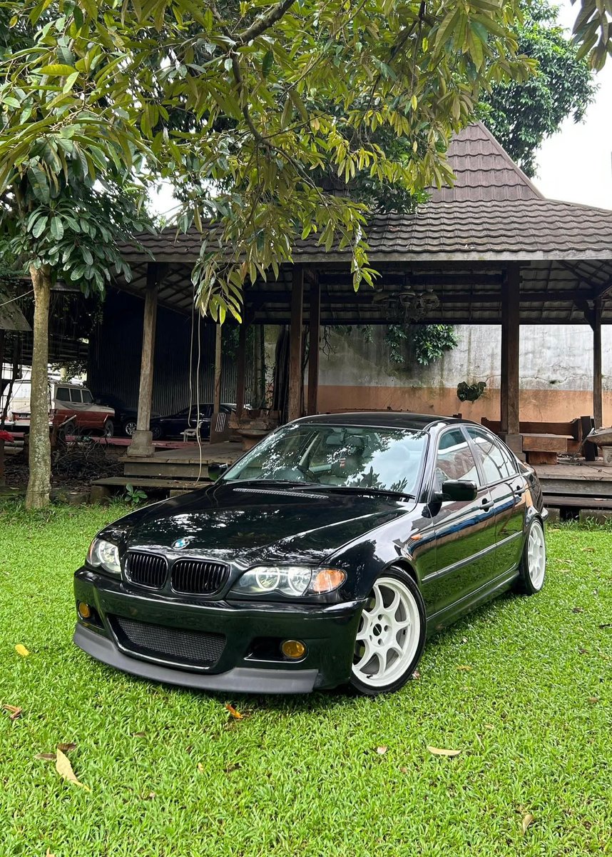 HoldenKlasik's tweet photo. BMW E46 N42 318i 2.0 Th.2003 
full original 
Harga : 92 JT CASH SAJA MASIH BISA NEGO TIPIS2 COCOK LEPAS TERMURAHH 💸💸

Minat WA : 0895-1619-3468 ☎️☎️

Serious For Buyers Only Thanks You 🙏🏻.

Lokasi Jakarta Timur 📍
Siap kirim2 1 indo!! https://t.co/N0qJX35CA1