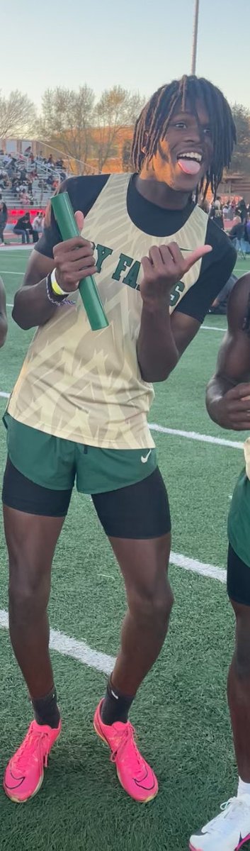 Cy-Falls Track tweet media