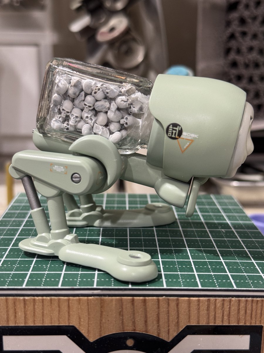 こまさ tweet media