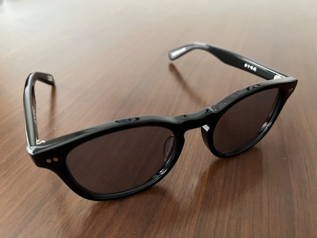 日本ハムFC特典「金子眼鏡コラボサングラス」、「4月到着」と聞いてい