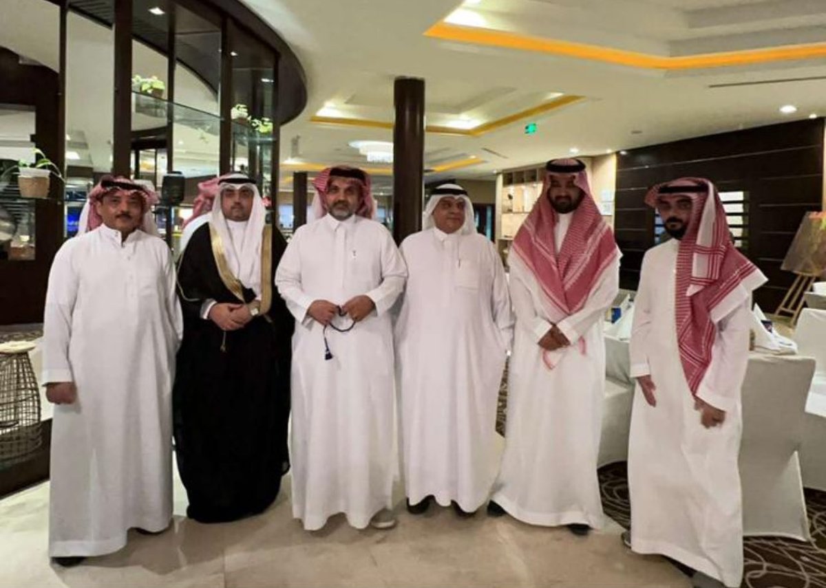 A3883F's tweet photo. @Abo_fahd464 الحمد لله الّذي بنعمته تتمّ الصالحات تمّ عقد قراني في هذي الليلة المباركة على من اختارها الله ليّ اللهم اجعله عقدا تنعقد به سعادتنا، أسال الله أن يبارك لنا ويكتب لنا السعادة الدائمة، اللهم اجعلها لي كما أحب واجعلني لها كما تحب https://t.co/q5KrF8a7SH