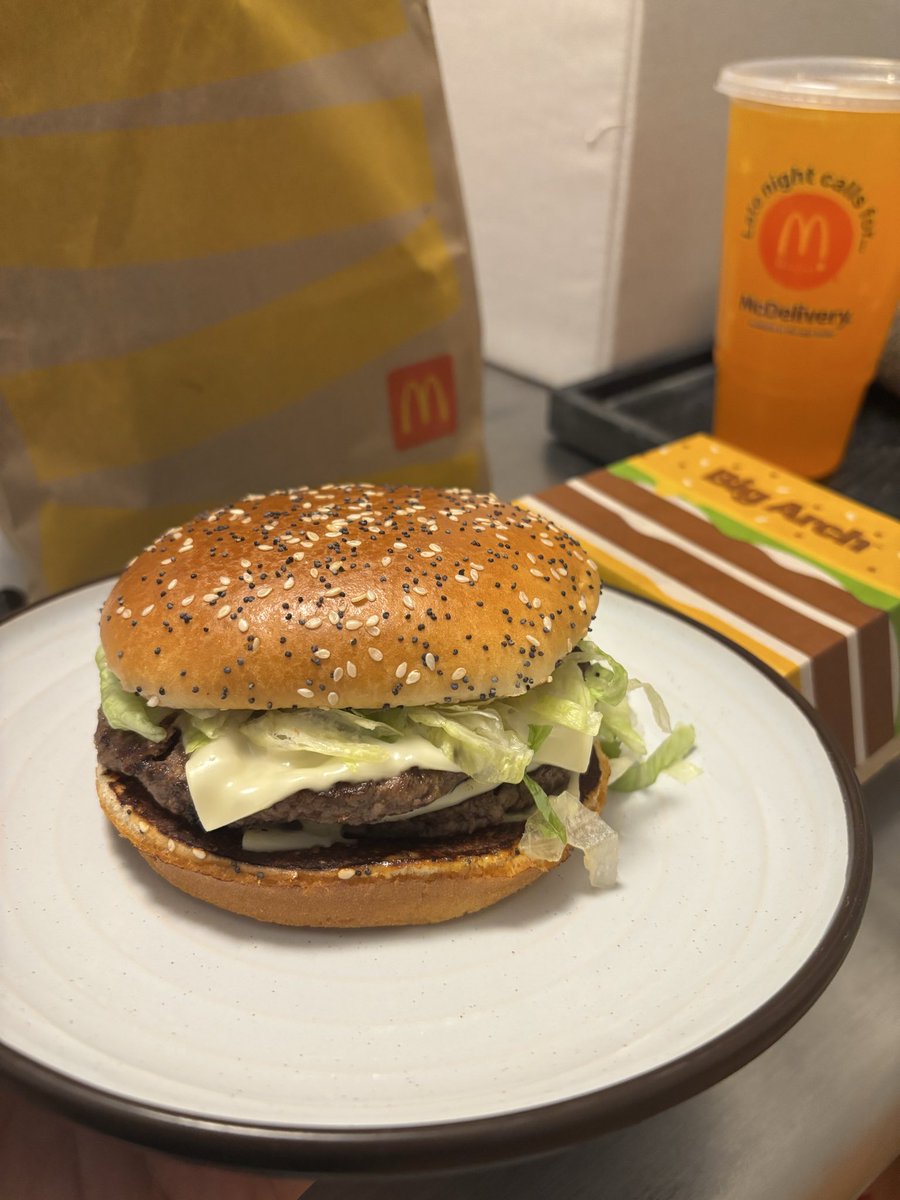 Bennett Cheer tweet media