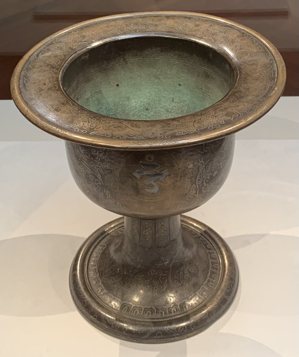 東京国立博物館「韓国美術の玉手箱」丁寧な装飾が施されている作品が