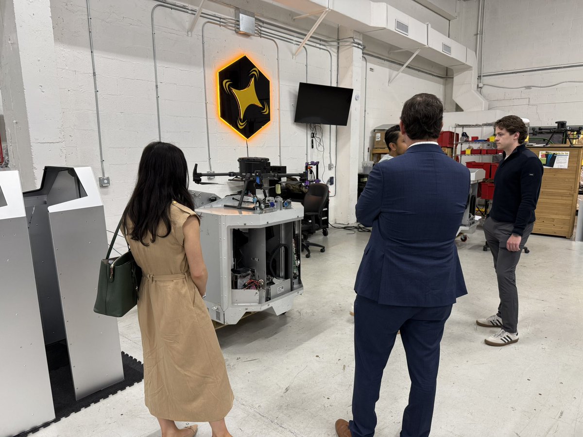hex_tronics's tweet photo. Happy to host Congressman @CraigGoldman at our factory today!

Excited to build more and more for the US and Beyond! https://t.co/VM7Tv3Puqn