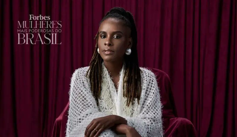 - Em exclusividade para o <a href="/culturaenegocio/">Cultura e Negócios</a>, a empresária <a href="/moniqueevelle/">Monique Evelle</a> falou sobre o reconhecimento da <a href="/ForbesBR/">Forbes Brasil</a> como uma das líderes mais influentes do país.
Confira!

culturaenegocios.com.br/monique-evelle…

#TimeAriprensa #MoniqueEvelleAriprensa #Ariprensa #MoniqueEvelle
