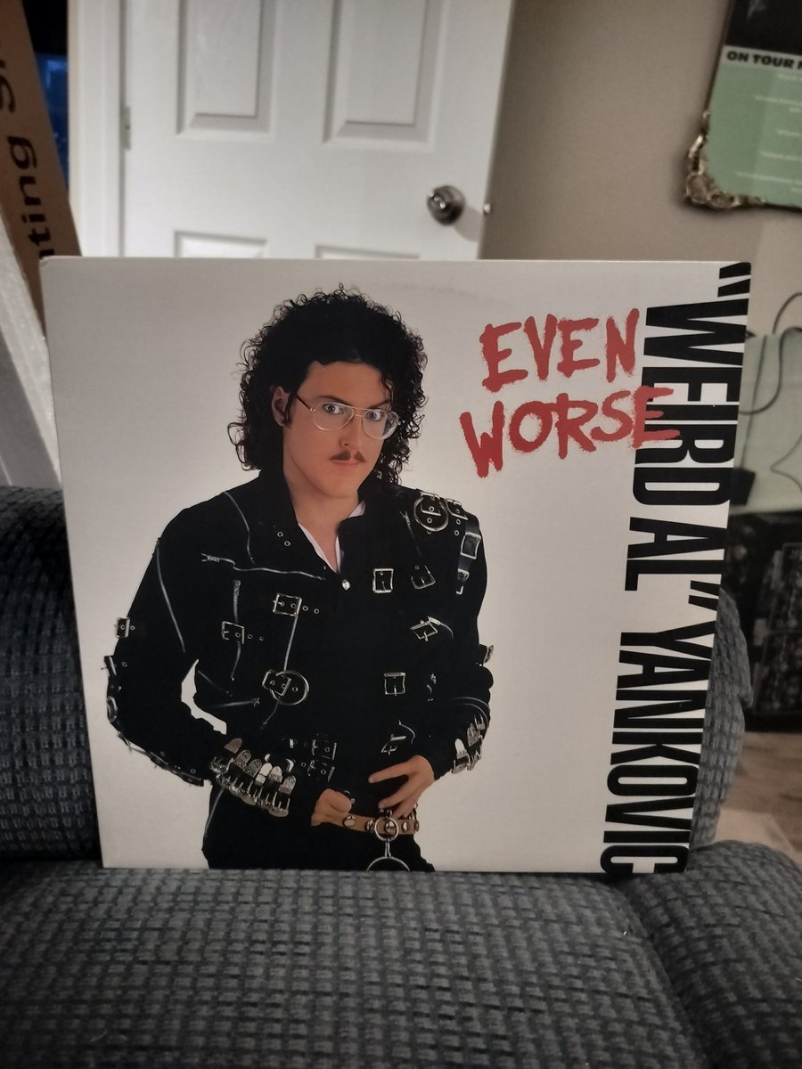"Weird Al" Yankovic - Even Worse

The fifth album from 1988.

#80s #80smusic #NowPlaying #vinyl