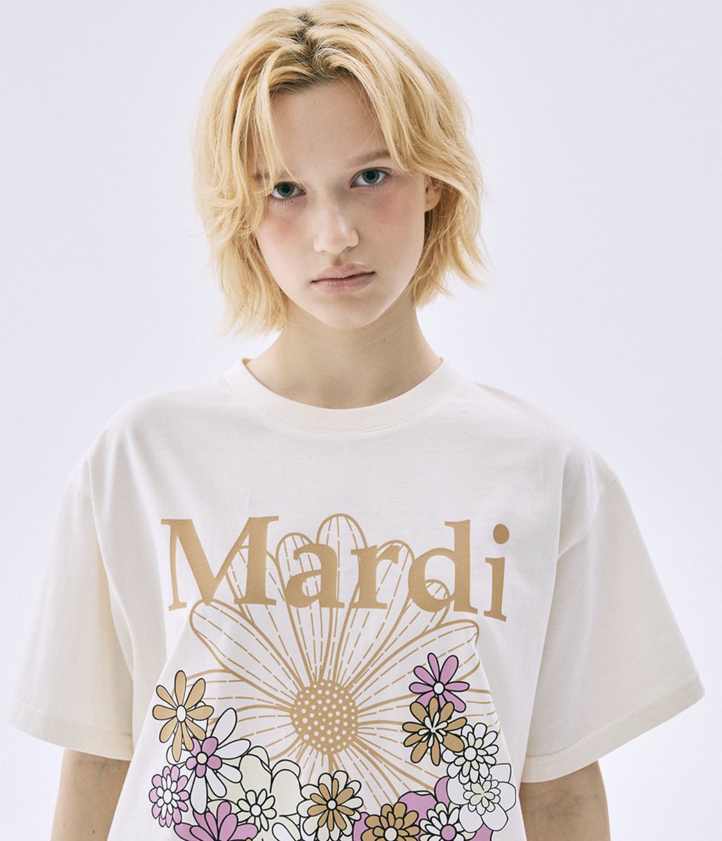 jeffbstore's tweet photo. 〰️Preorder〰️
🥜MARDI TSHIRT FLOWERMARDI JARDIN🥜‼️Sale50%‼️ อีกรุ่นที่ลดเยอะค่า 

💬 สี CREAM PEANUT

✖️Price : 850฿✖️

📌จ่ายตอนของมา แต่ห้ามเทน้า
📍รับจำนวนจำกัด
(รอของ6-8week) #jeffbpre 

⬇️สั่งจองได้ที่ฟอร์มใน reply ใต้โพสนะคะ⬇️ https://t.co/AP7tpeJcA5