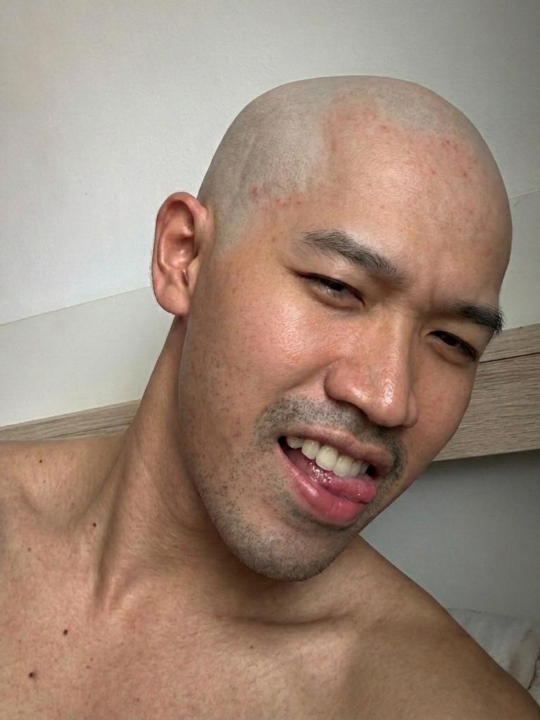 ShornInStripes tweet media