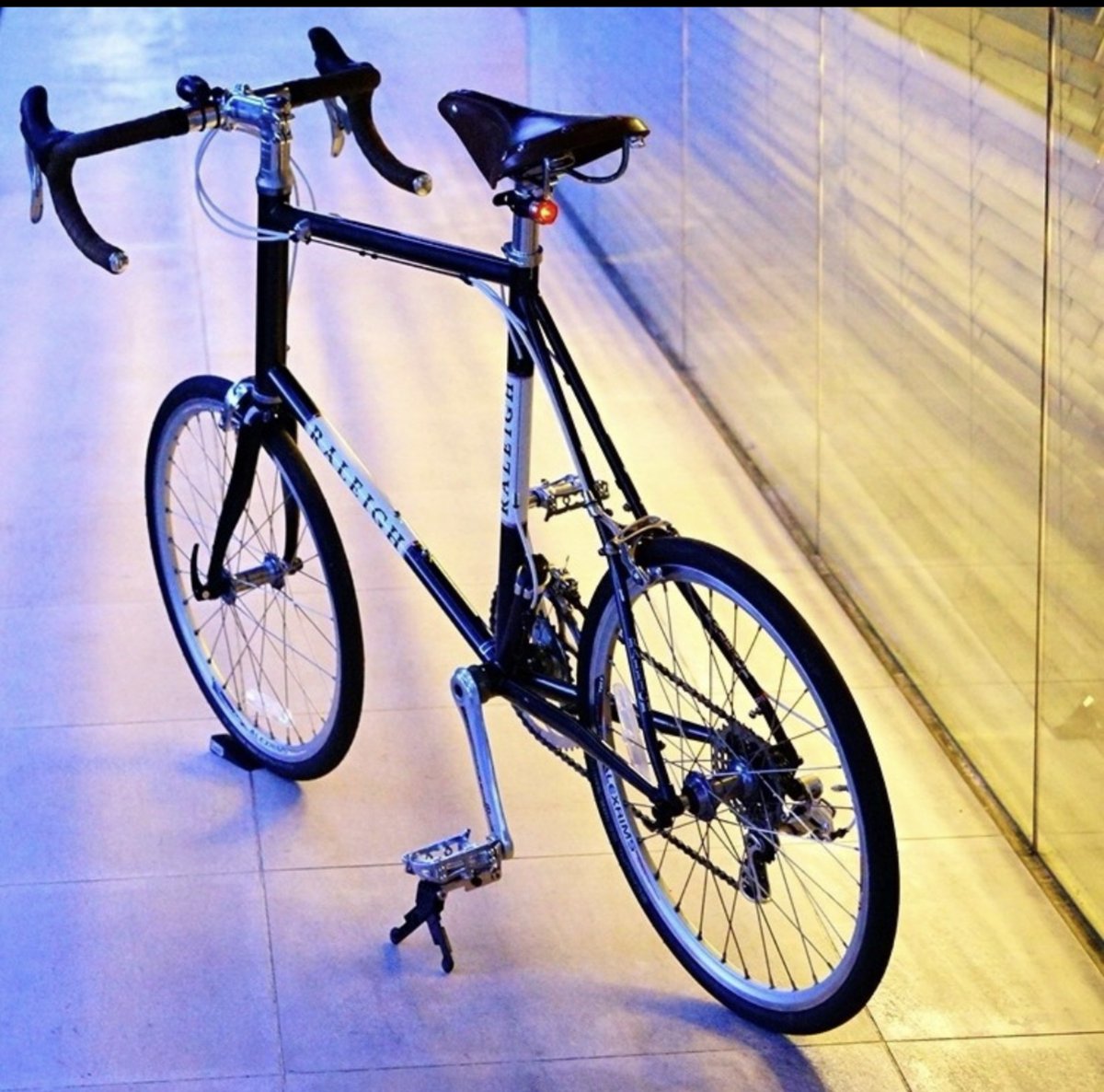 4cats_and's tweet photo. こんにちは ご無沙汰しております。

ここのところバタバタしておりあまり自転車にも乗っておりませんでした…

そんな訳？で どなたかこちらのラレーを大切に乗ってくださる方見えませんか？無償とはいきませんが…

詳細はDM下さい。よろしくお願いします。 https://t.co/FtnzWrM5T1