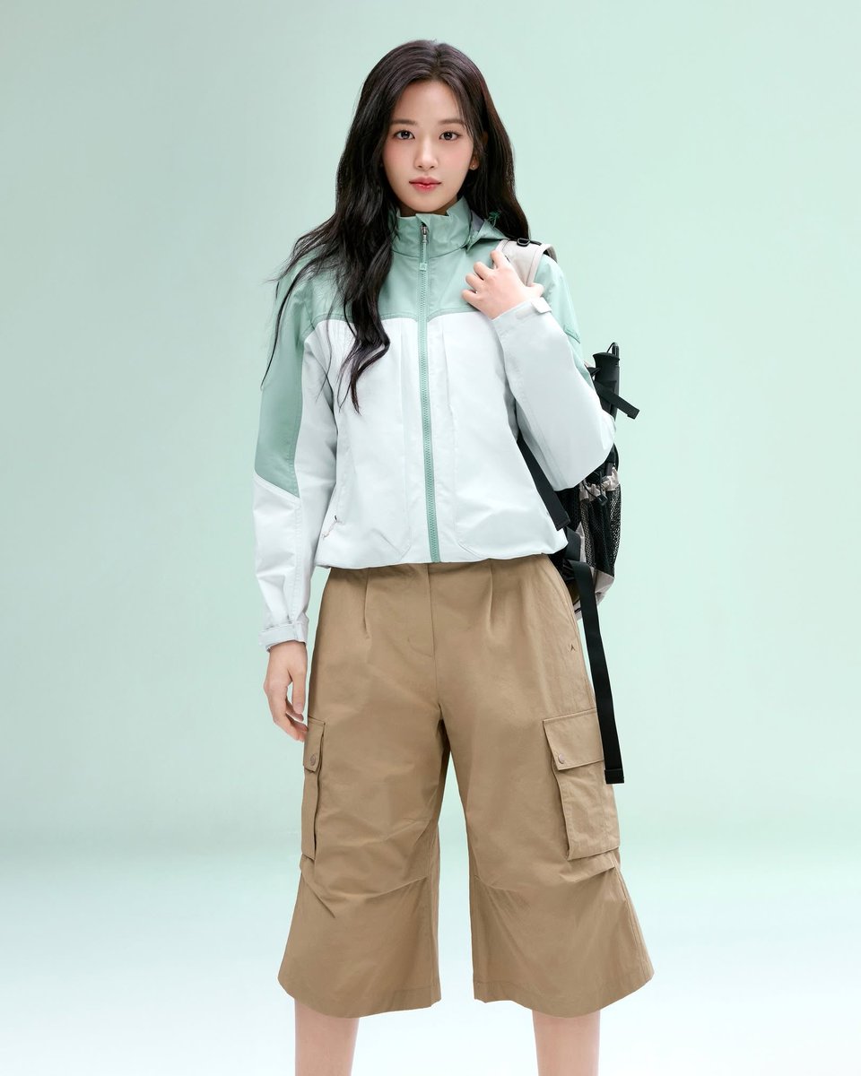 YUJINNiE. ૮・ᴥ・ა tweet media