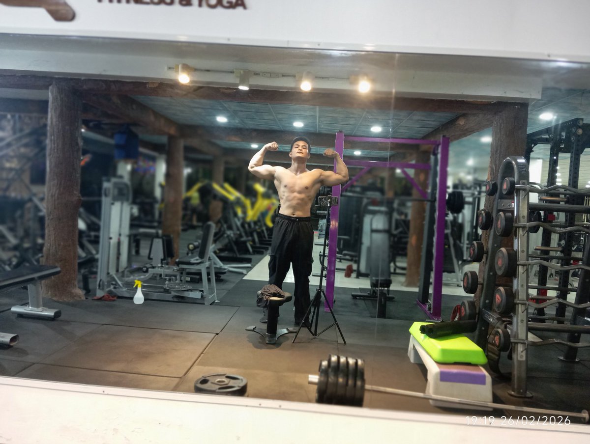 Jordan Li.1m75 tweet media