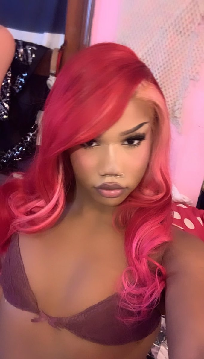 hiimpill's tweet photo. just a trans girl in the world 😭🏳️‍⚧️ #transgender #transgirl #transwoman #TS #translove #t4t https://t.co/KKCx5Z7MBA