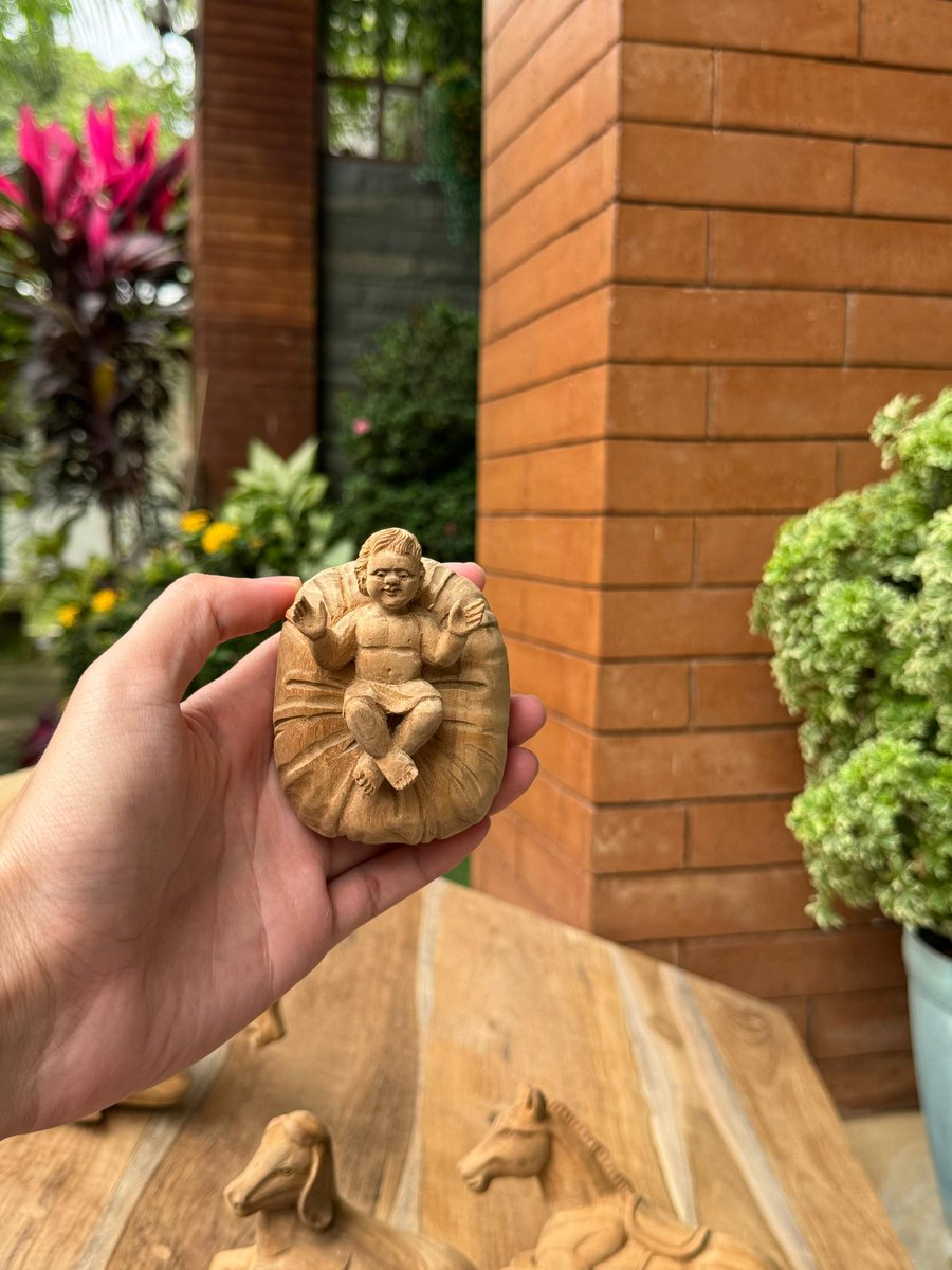 JherryM88's tweet photo. Nativity Set: Baby Jesus in a manger, Mary, Joseph and the Angel #Jepara #Nativity #WoodenArt https://t.co/mwzkN9txlQ