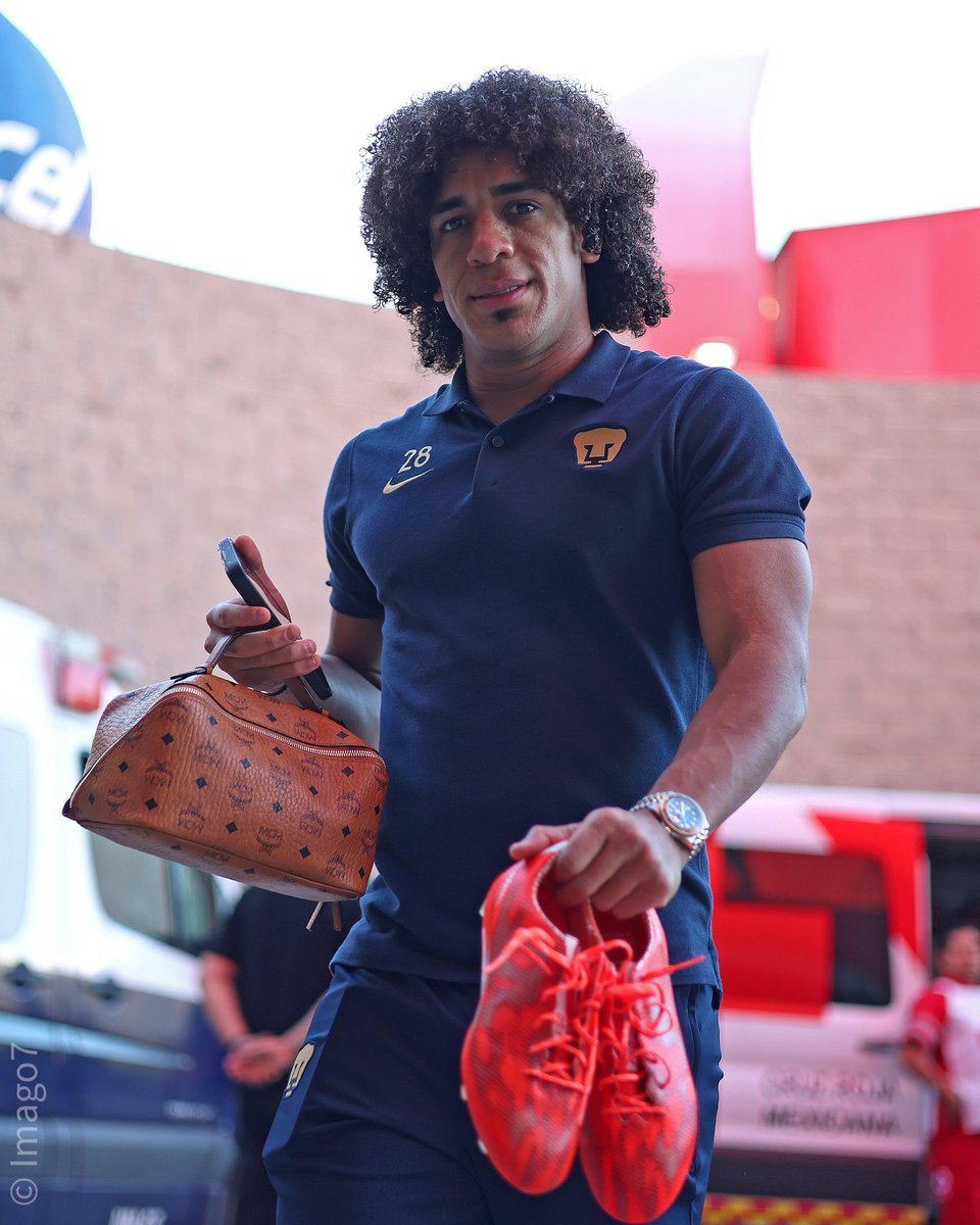 Llegamos al Estadio Caliente 🏟️ 🔥

#UnidosPorLaHistoria