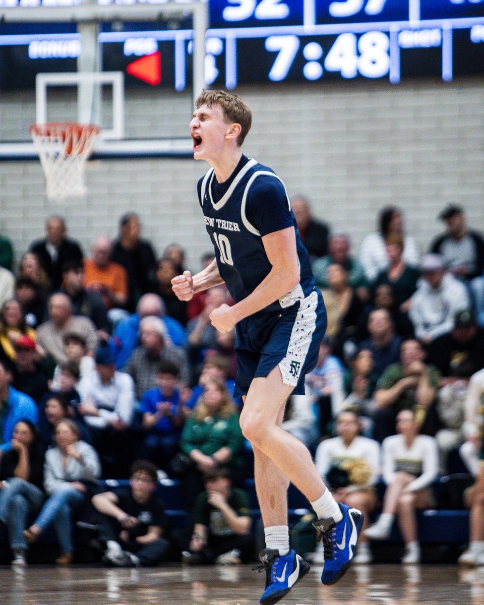 New Trier Boys Hoops tweet media