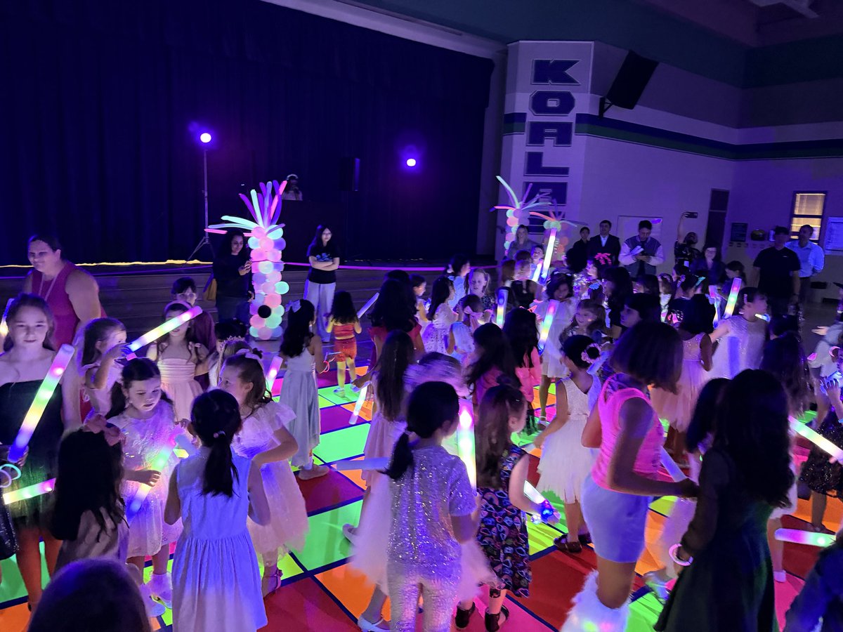 Amanda Faubion tweet media