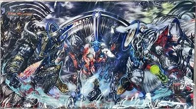ドルザバードとデスドラゲリオンのプレイマット欲しい