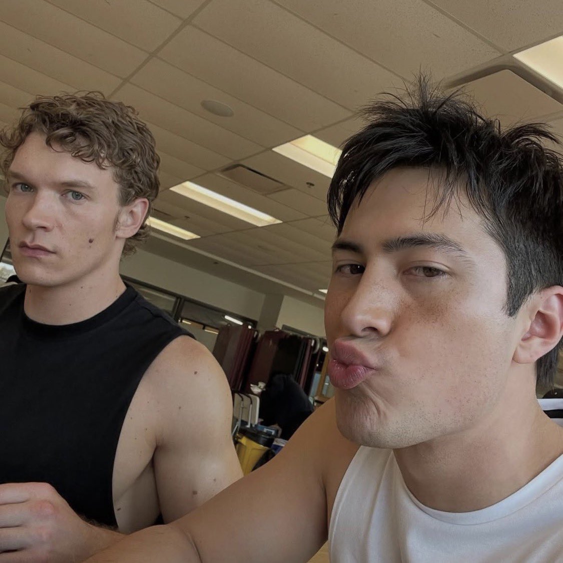 shollander24's tweet photo. At the gym with my husband. https://t.co/IStyugVFtH