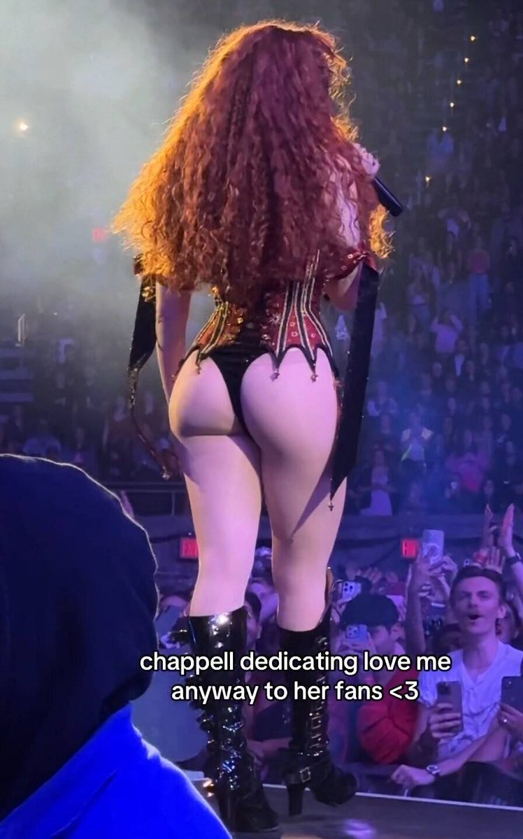 chape11's ass is crazy 😵‍💫