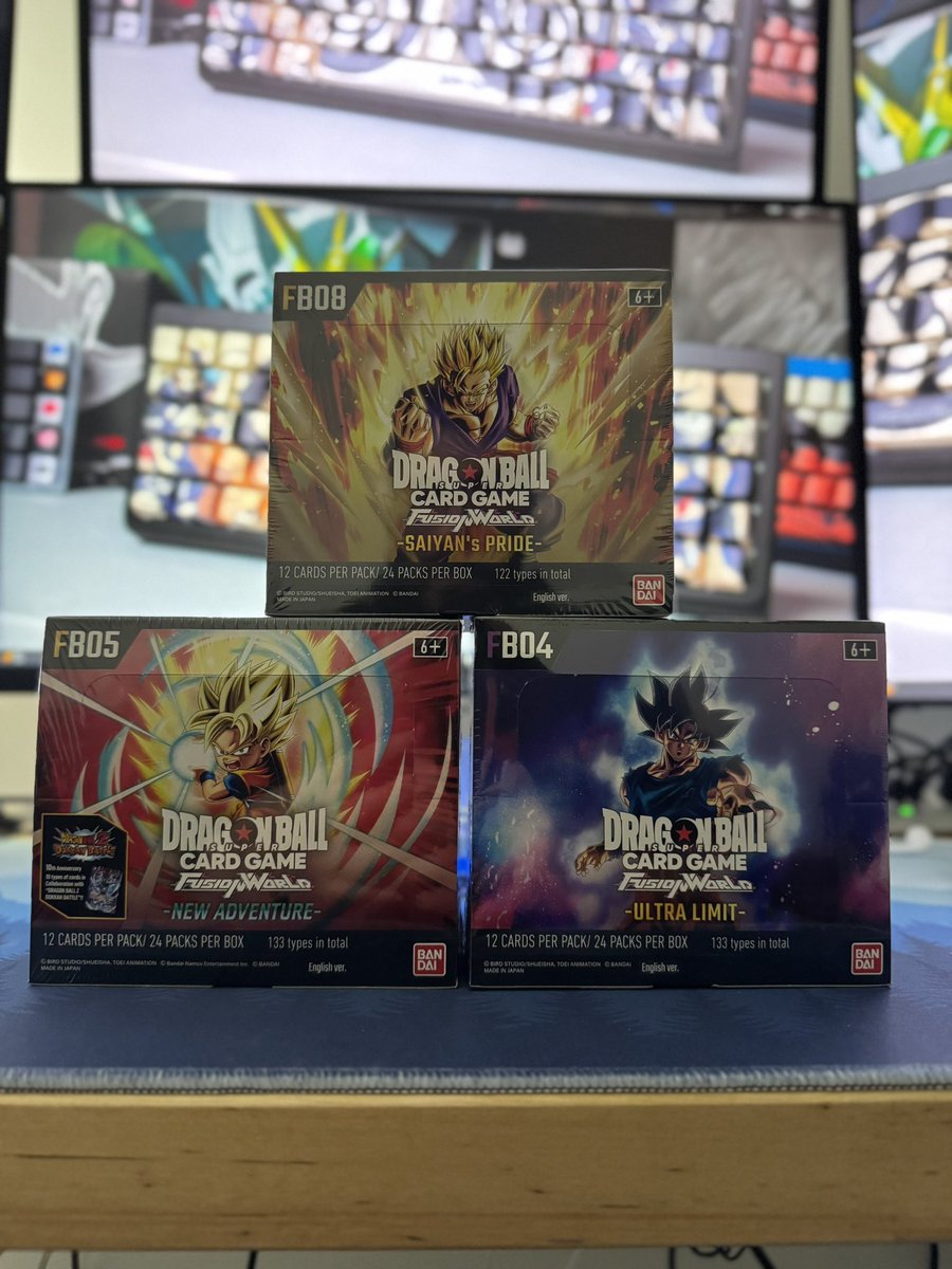 Octavo4G's tweet photo. @PokeTeeJay @CollecTableGmng Twins 👏🏼 https://t.co/JT9JY49B5X