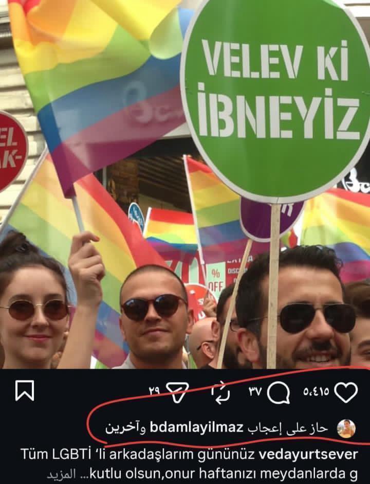 ايوه كملوا بعد وش صار  و دملا 
@Wis_teria
<a href="/damlaylover/">𓇢𓆸</a>