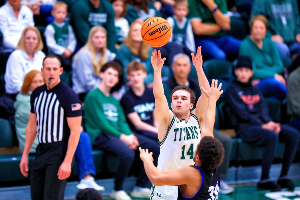 Illinois Wesleyan Athletics tweet media