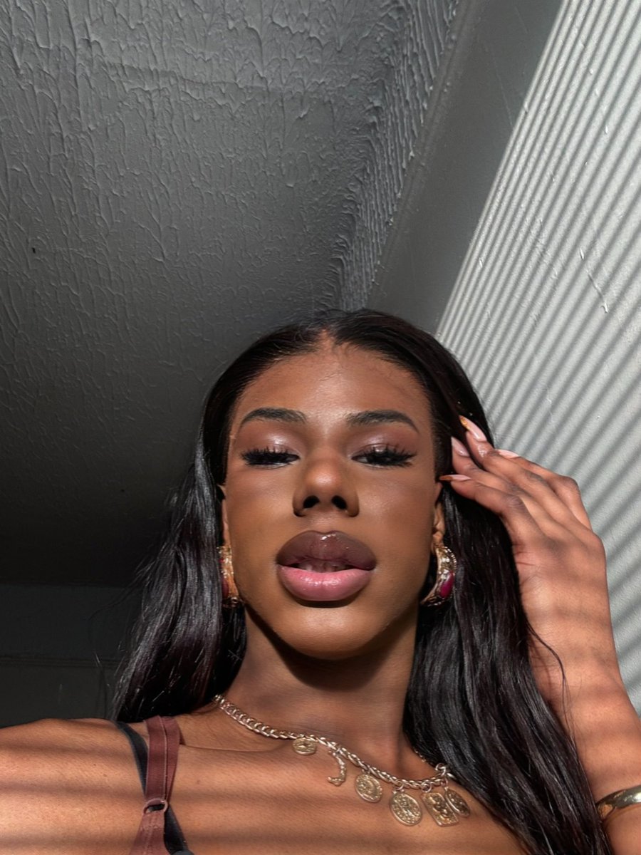 𝘼𝙈𝙄𝙇 💸 tweet media