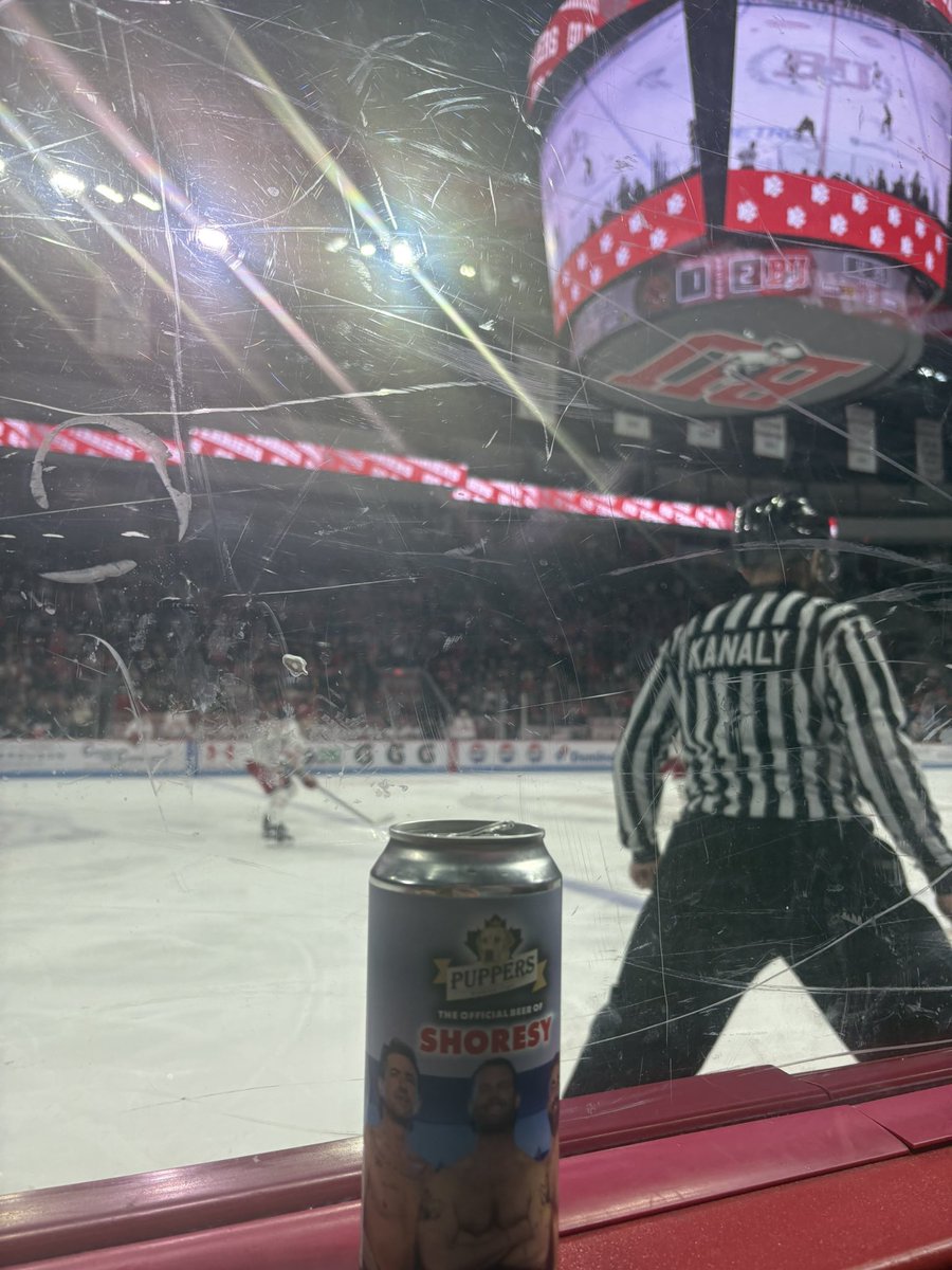 ABrussard's tweet photo. @RearAdBsBlog @terryryan20 come on bc https://t.co/U3Ra17Owfm