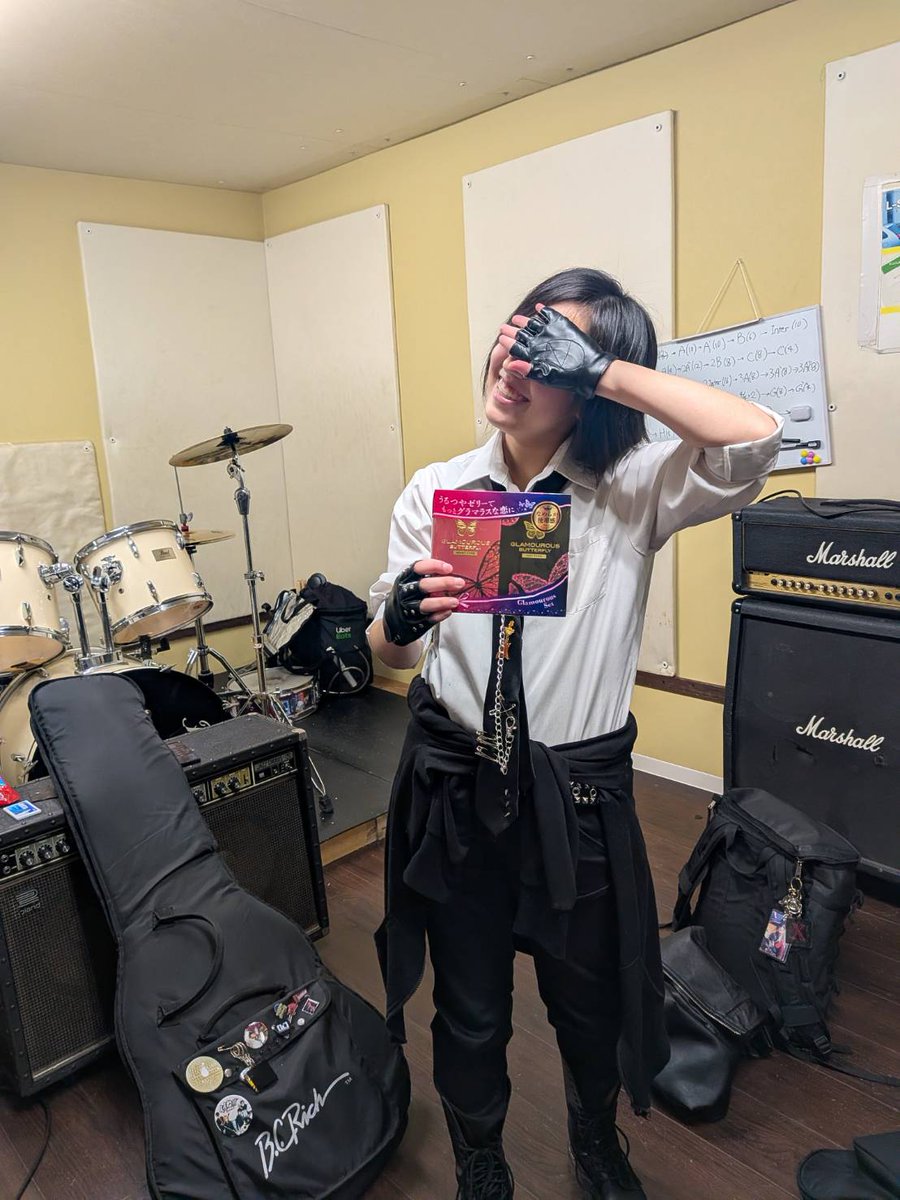 minorange_x's tweet photo. 本日ライブだよん!
トマクオマナイ頑張る!
#トマクオマナイ
#DEEPROSE
#ELLCUBE https://t.co/IV0fBTz4yE