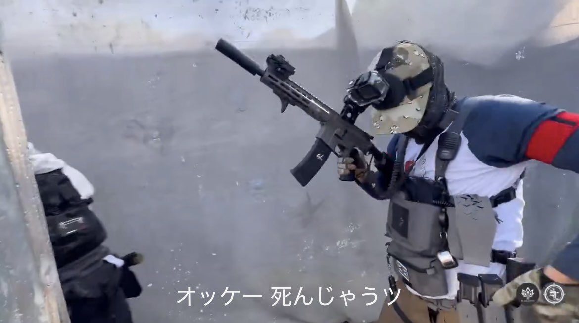 自称トトロ tweet media