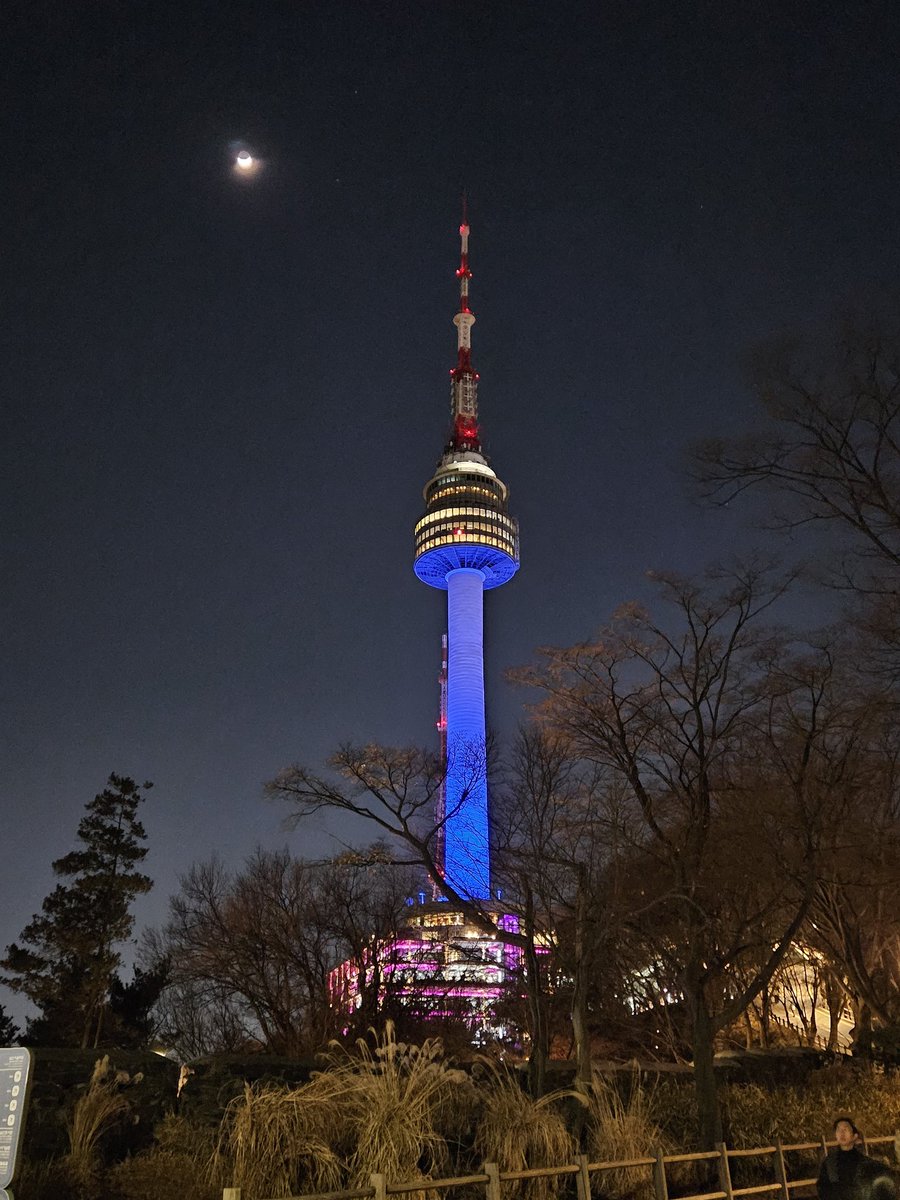 Rob - DancingRob tweet media