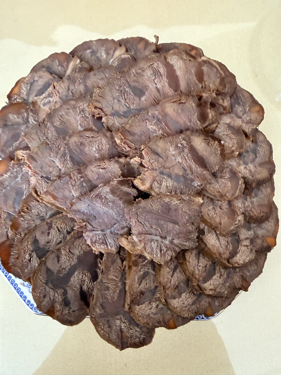 wao04520846's tweet photo. 酱牛肉 https://t.co/zA2y20vahq